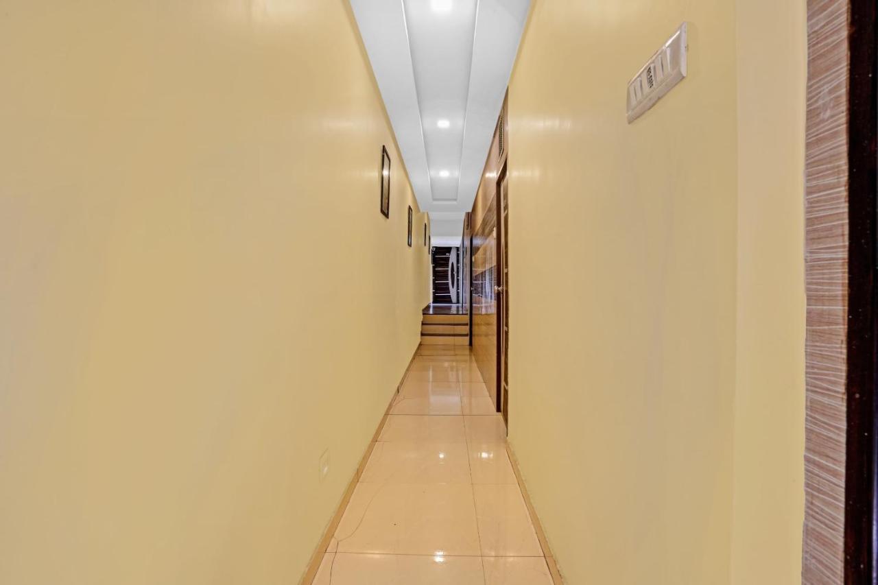 Oyo 84398 Maroshi Residency Mumbai Ngoại thất bức ảnh