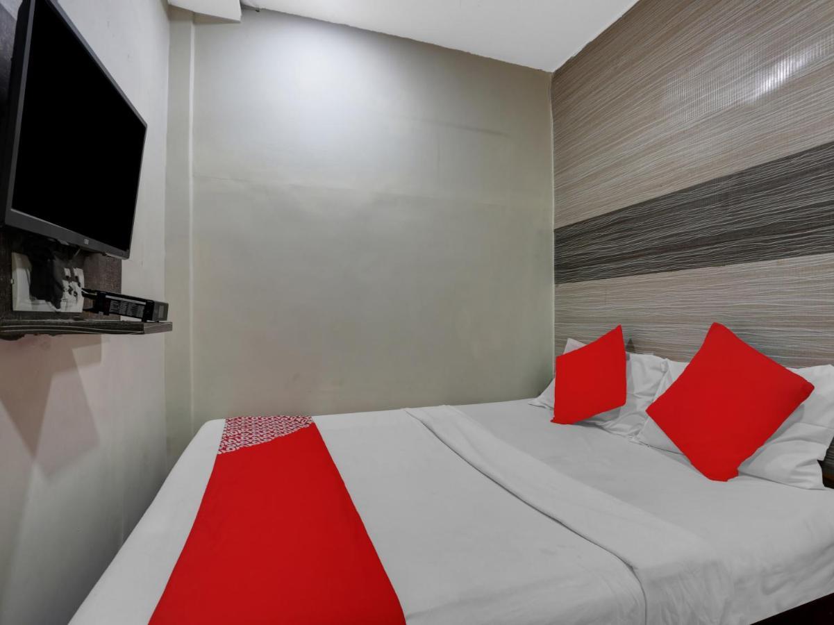 Oyo 84398 Maroshi Residency Mumbai Ngoại thất bức ảnh